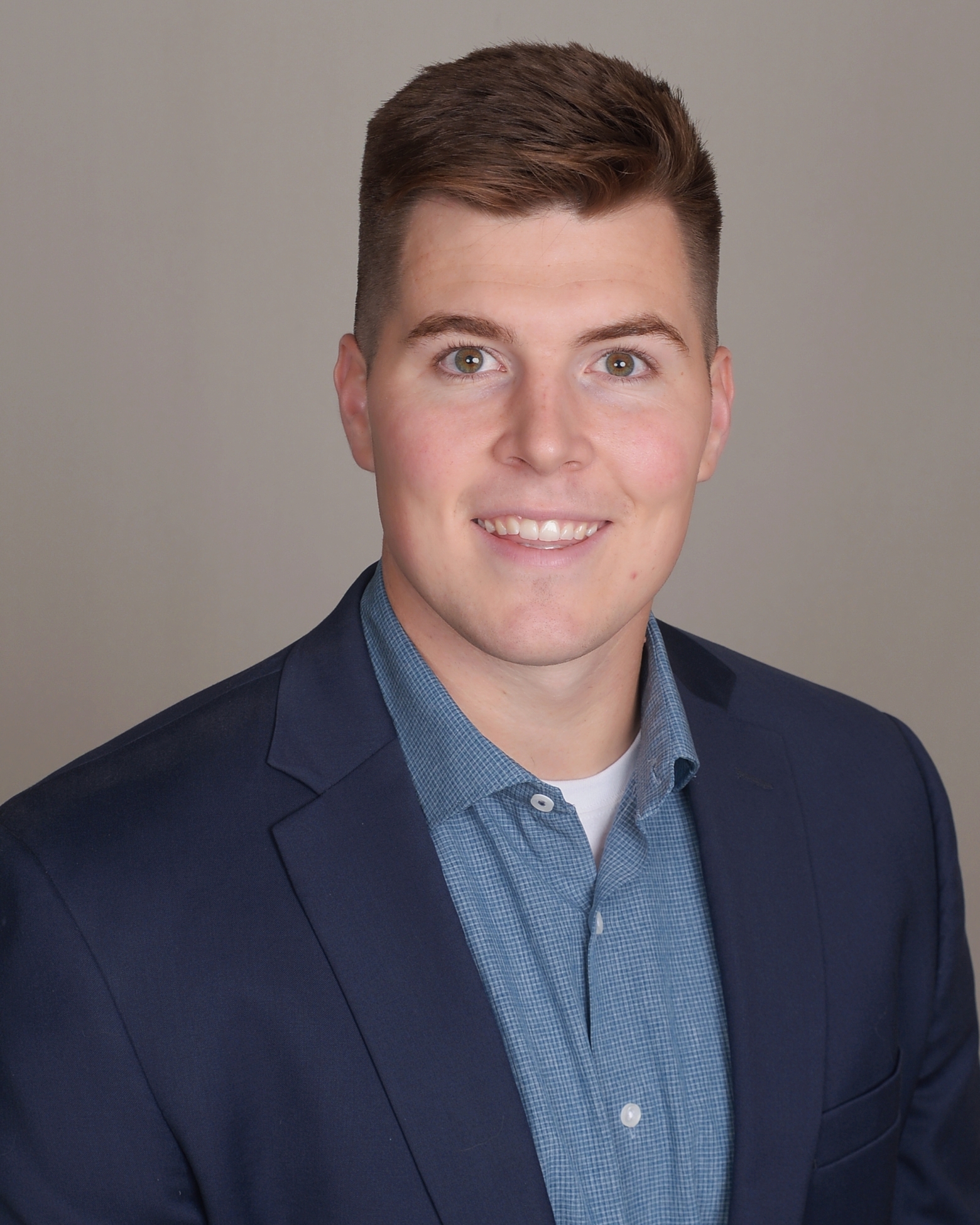 Tate Felton Headshot